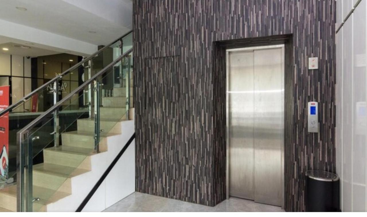 Osaka Hotel Batam ナゴヤ エクステリア 写真